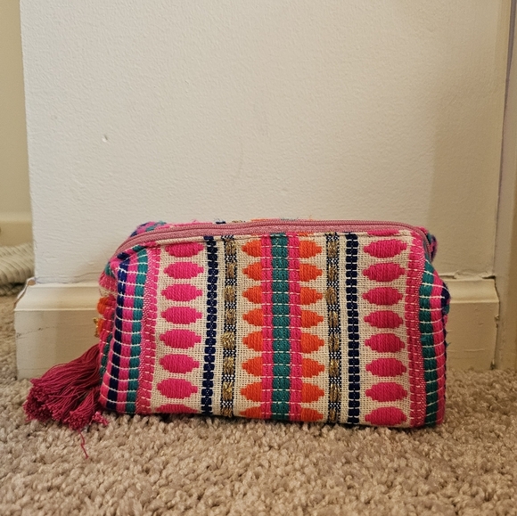 Woven Contrast Colorful Boho Makeup Bag - Picture 1 of 5